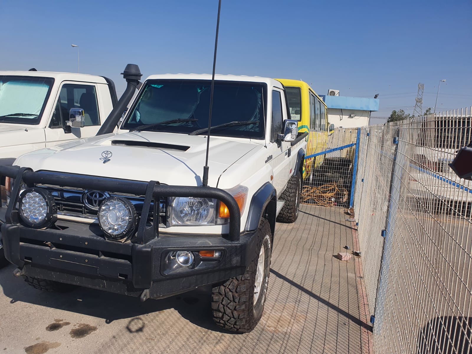 2015 Toyota Land Cruiser Pick Up